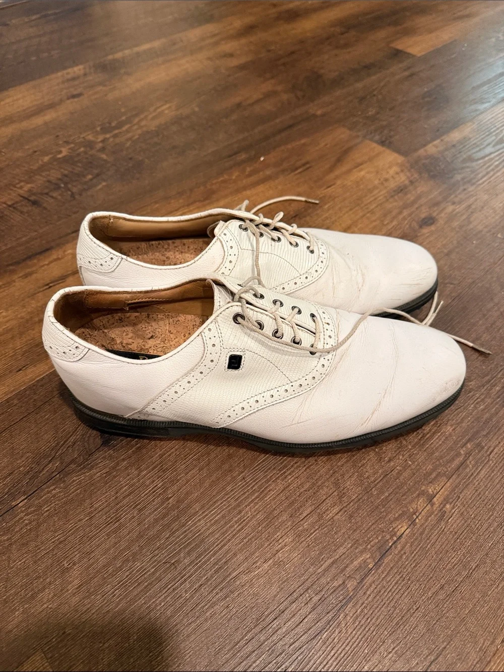 FootJoy Icon Black Men’s White Lace-Up Oxford Golf Shoes